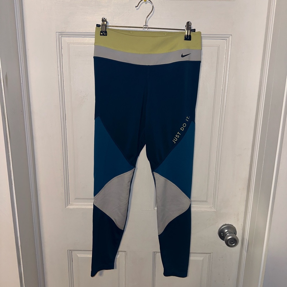 Color block workout leggings